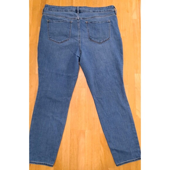 Old Navy Pop Icon Skinny Women's Size 16 Short Medium Wash Blue Denim Jeans - Picture 8 of 9